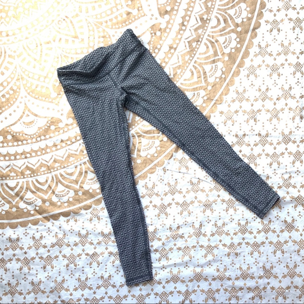 Ivivva leggings